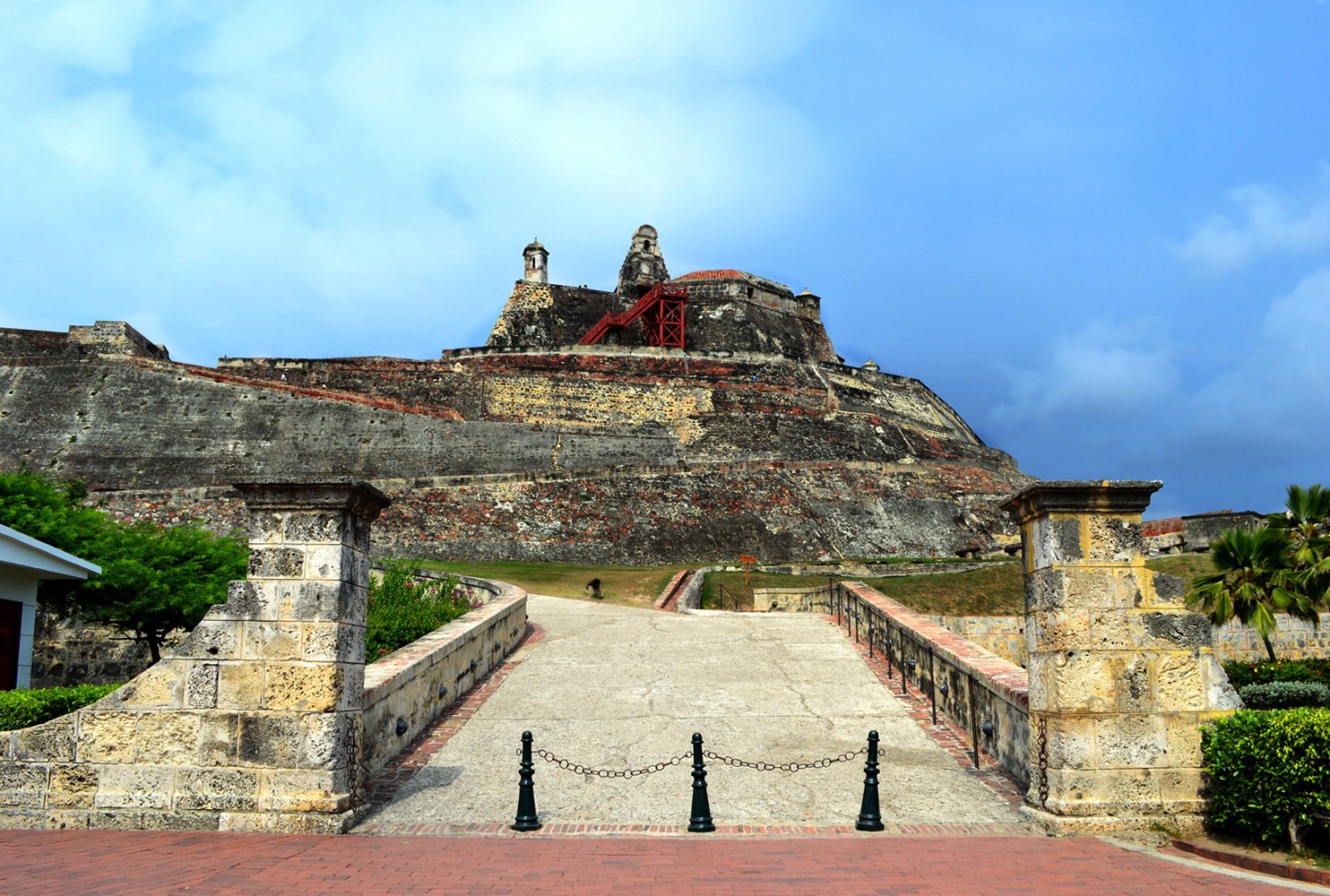 planee-su-visita-castillo-san-felipe