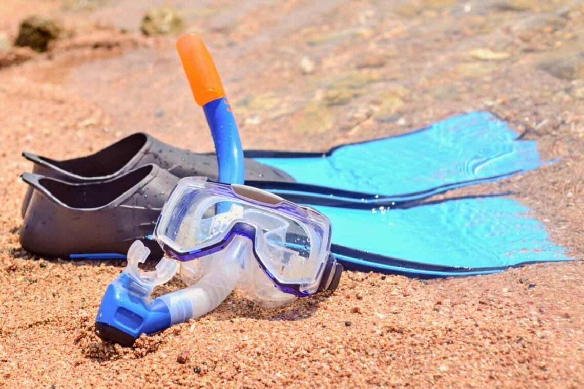 snorkel-set-on-shore-