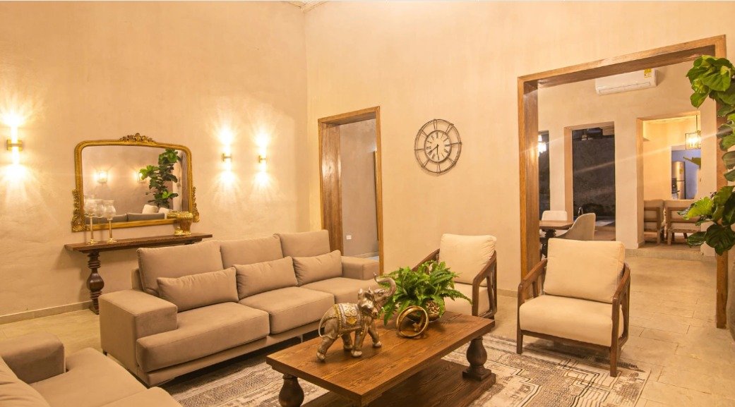 WhatsApp Image 2025-03-04 at 5.04.31 PM (2)